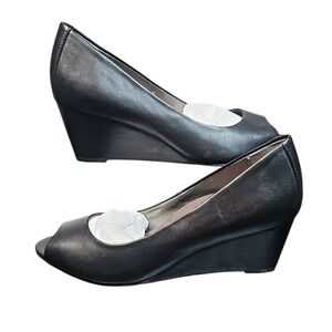 Vionic Proud Bria Peep Toe Wedge Heels Comfortable Black Leather Shoes 7 New